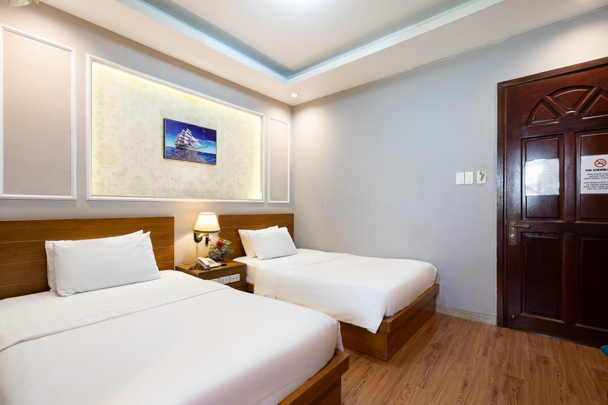 Lucky Star Hotel 266 De Tham Ho Chi Minh-stad Buitenkant foto