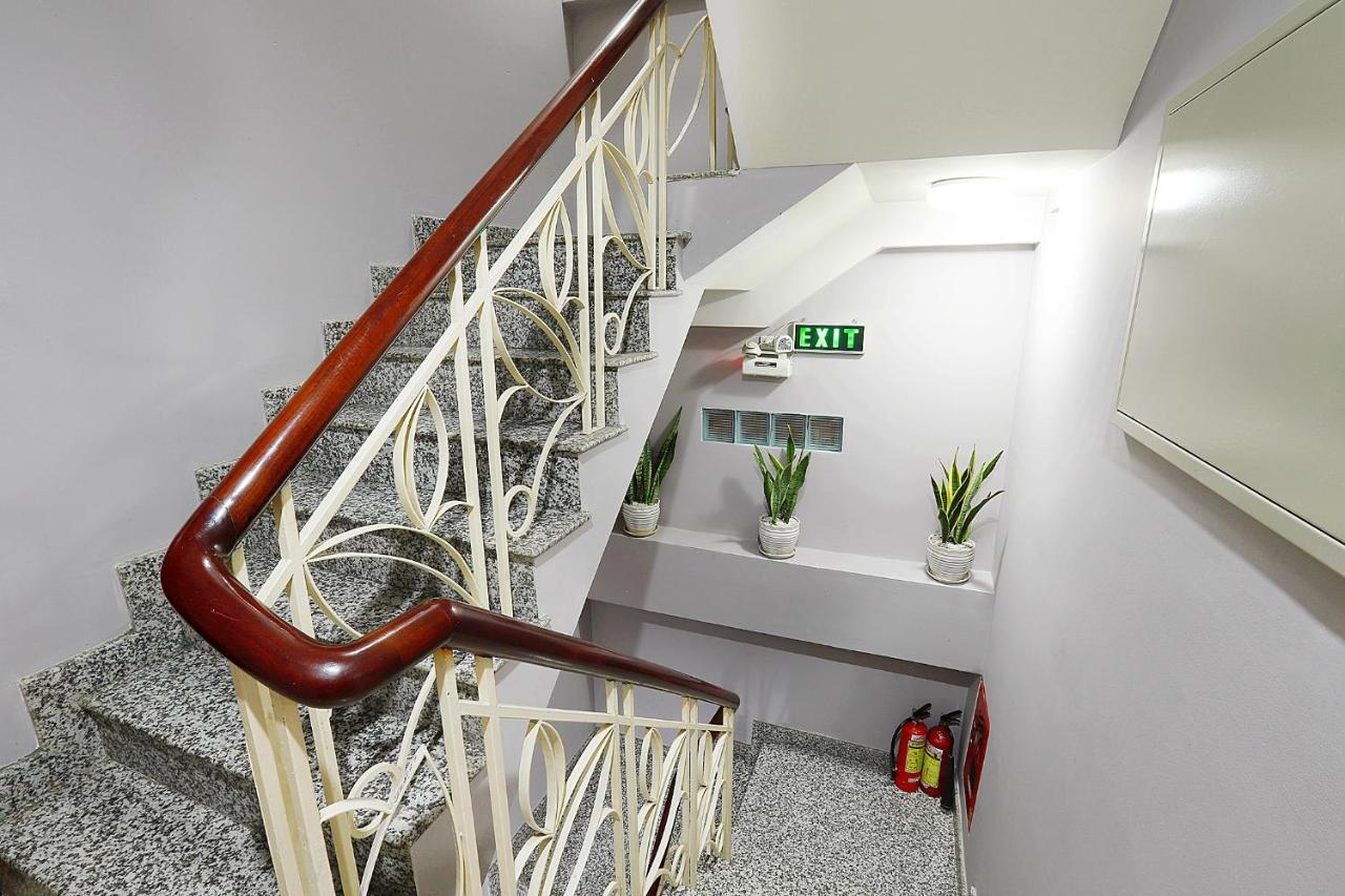 Lucky Star Hotel 266 De Tham Ho Chi Minh-stad Buitenkant foto